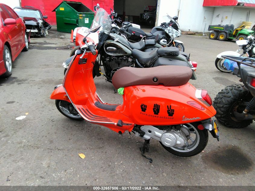 2021 VESPA MP-150B ZAPCA06B5M5103294