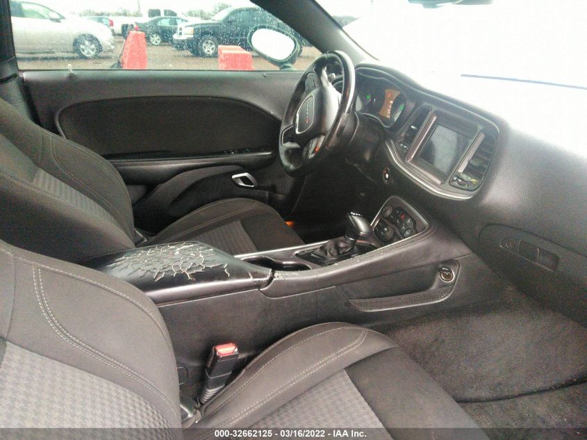 2018 DODGE CHALLENGER SXT 2C3CDZAG2JH229203