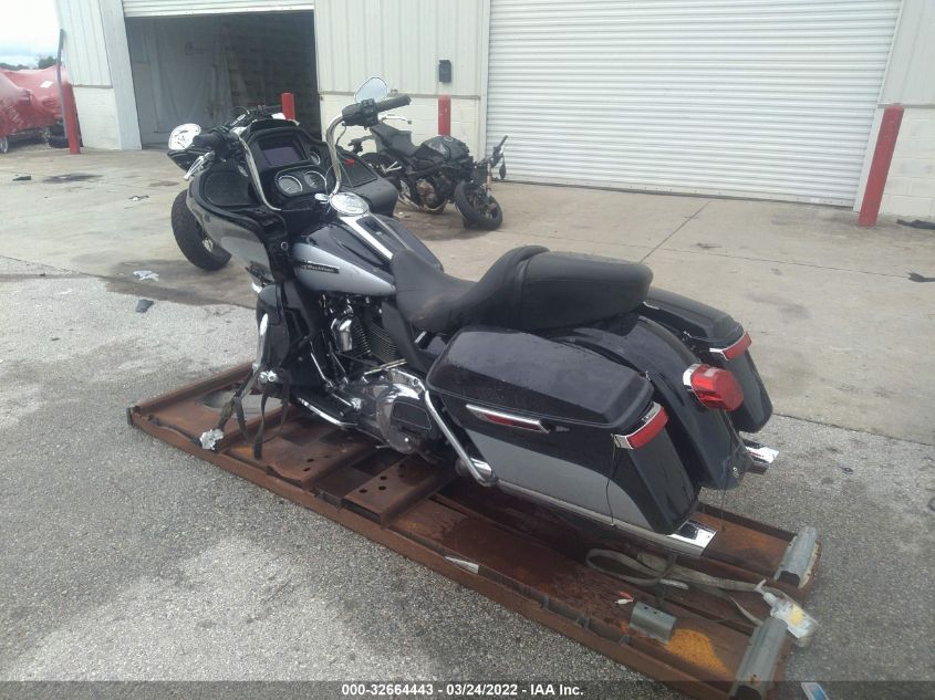 2019 HARLEY-DAVIDSON FLTRU 1HD1KGF12KB632141