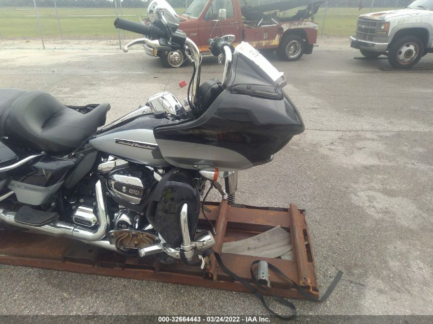 2019 HARLEY-DAVIDSON FLTRU 1HD1KGF12KB632141
