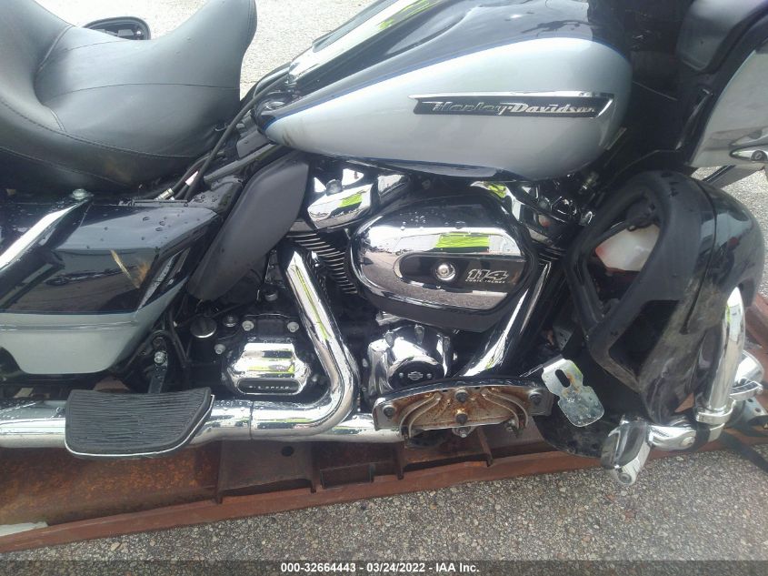 2019 HARLEY-DAVIDSON FLTRU 1HD1KGF12KB632141