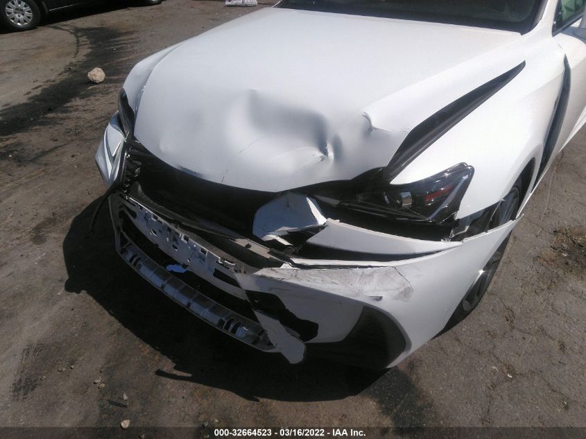 Auction sale of the 2017 LEXUS IS , vin: JTHBA1D22H5041489, lot number: 32664523