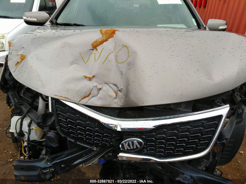 2015 KIA SORENTO LX 5XYKTCA63FG585440