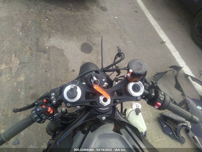 2021 BMW S 1000 RR WB10E2309M6D86431