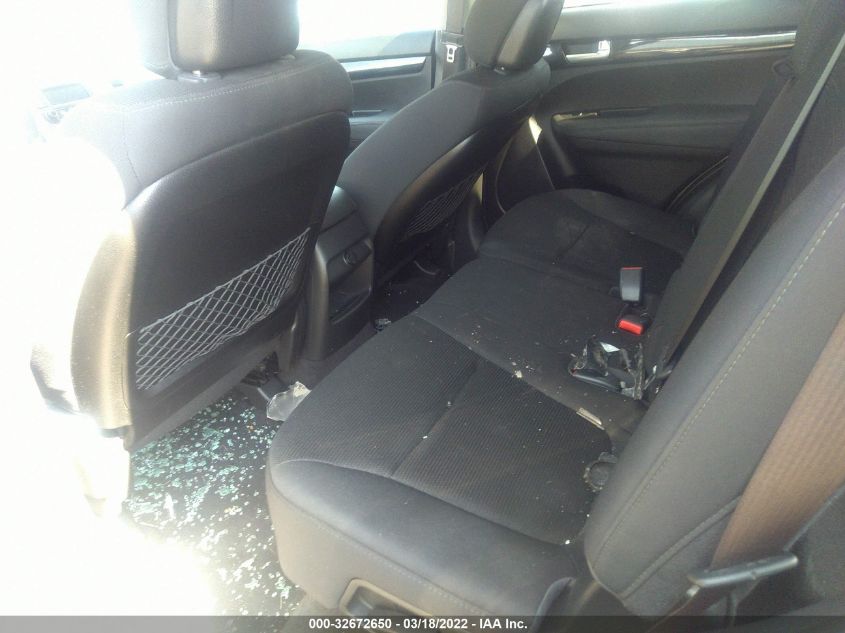 2014 KIA SORENTO LX 5XYKTCA66EG511587