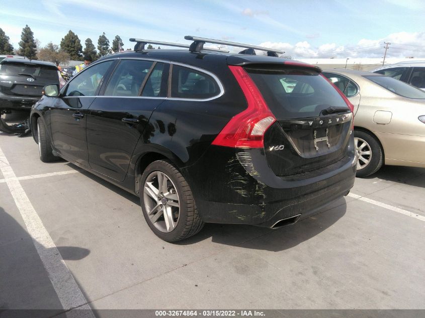 2015 VOLVO V60 T5 DRIVE-E PREMIER YV140MEK5F1225479