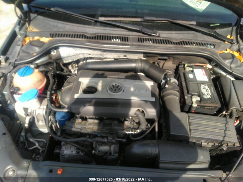 2013 VOLKSWAGEN GLI AUTOBAHN 3VW467AJ1DM246586
