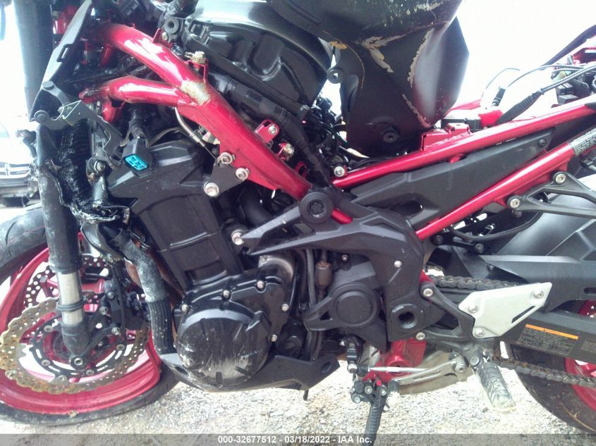 2021 KAWASAKI ZR900 F - ML5ZRDF16MDA43936