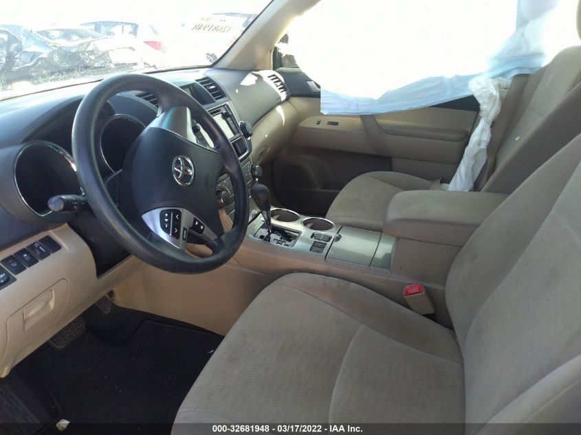 2013 TOYOTA HIGHLANDER 5TDZK3EH7DS131379