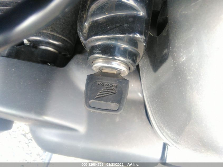 2015 HONDA VT750 C2B JH2RC5374FK501658