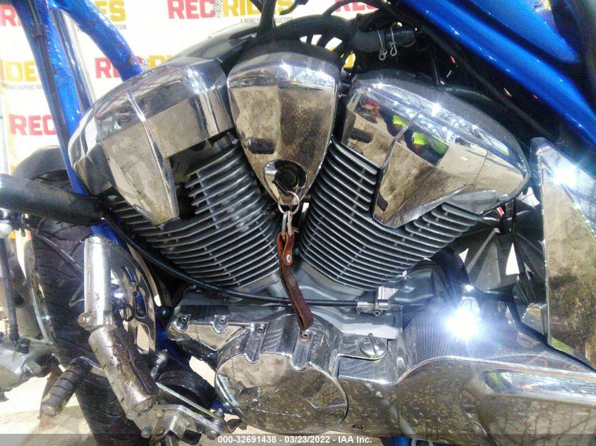 2010 HONDA VT1300 CX JH2SC6106AK003807