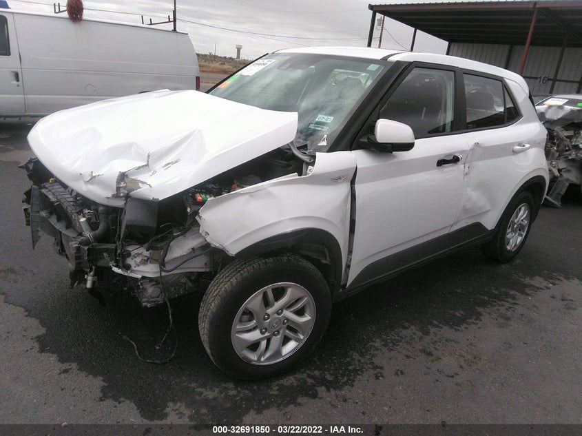 2021 HYUNDAI VENUE VIN: KMHRB8A32MU120109