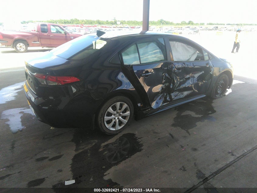 VIN 5YFEPMAE2NP308142 2022 TOYOTA COROLLA LE