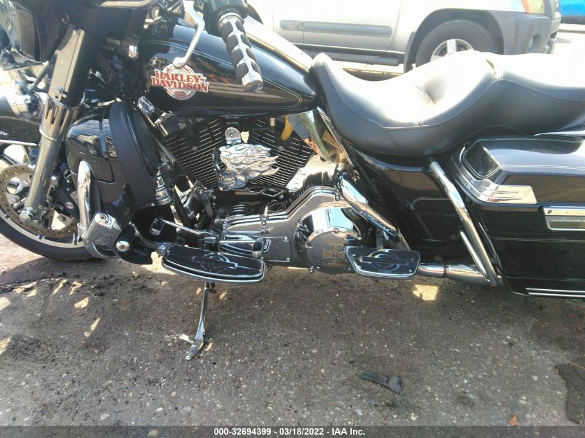 2006 HARLEY-DAVIDSON FLHTCUI 1HD1FCW146Y710970
