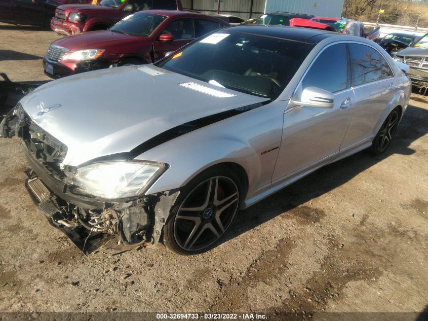 2013 MERCEDES-BENZ S-CLASS S 63 AMG WDDNG7EB6DA493323