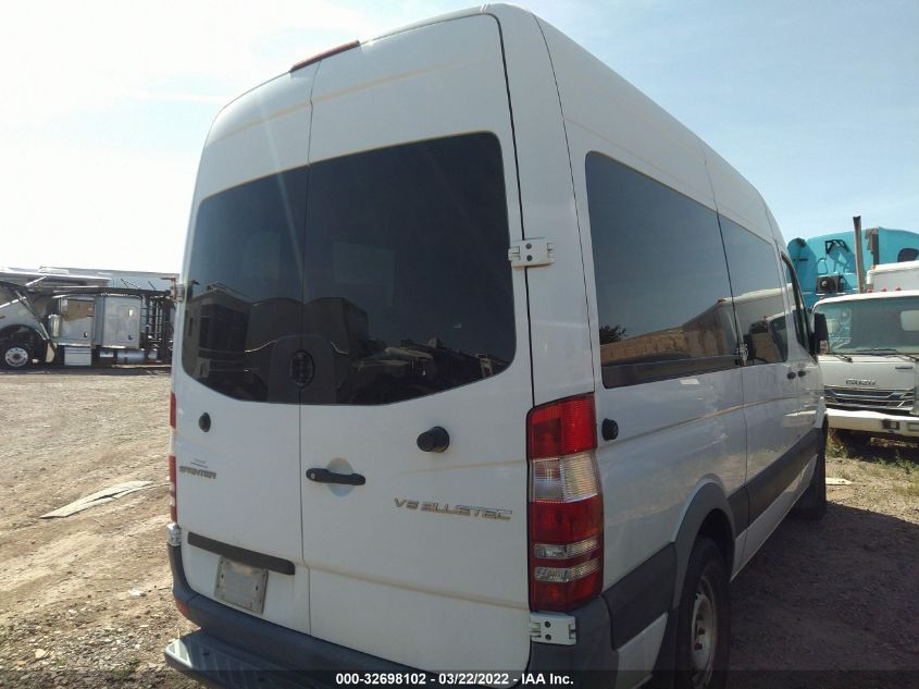 2015 MERCEDES-BENZ SPRINTER PASSENGER VANS WDZPE7CC7FP125639