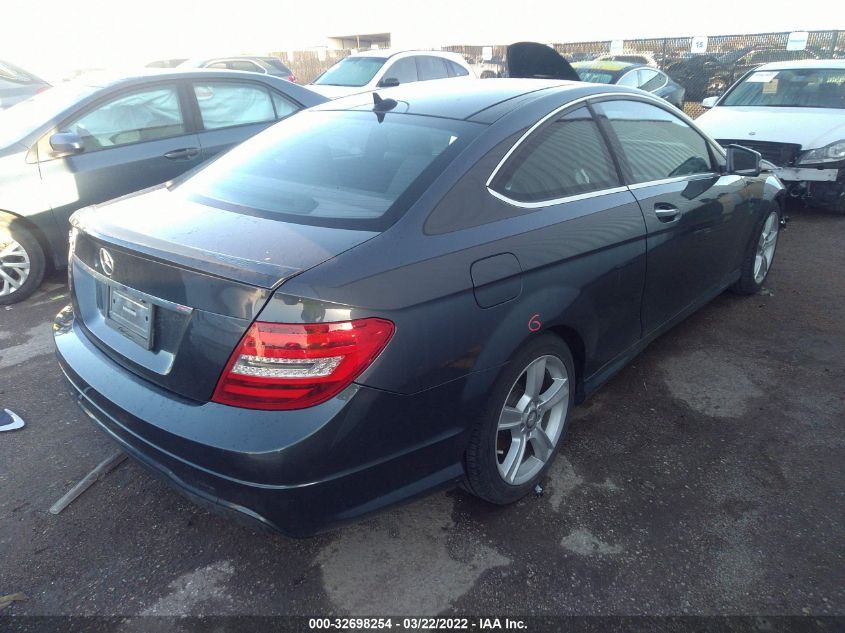 2013 MERCEDES-BENZ C-CLASS C 250 WDDGJ4HB7DF978223