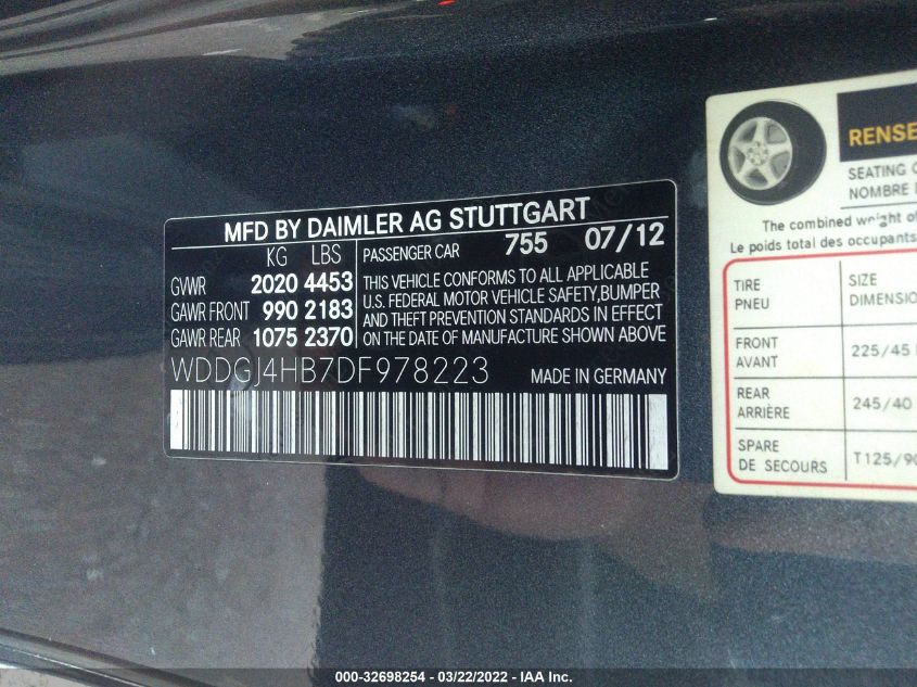 2013 MERCEDES-BENZ C-CLASS C 250 WDDGJ4HB7DF978223