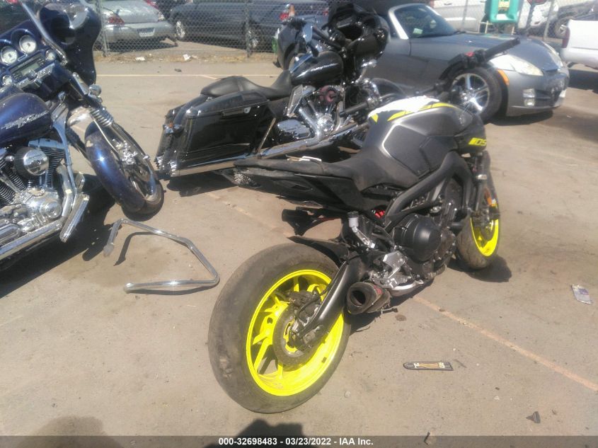 2018 YAMAHA MT09 C JYARN53Y7JA000981