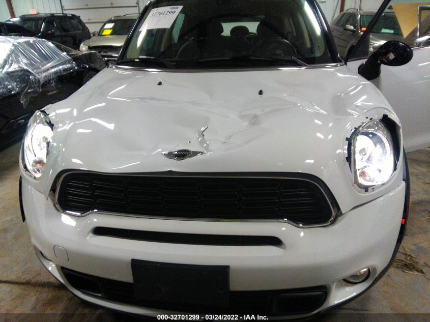 2013 MINI COOPER COUNTRYMAN S ALL4 WMWZC5C57DWP33052