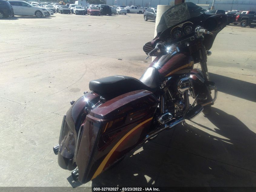 2010 HARLEY-DAVIDSON FLHXSE 1HD1PZ810AB953538