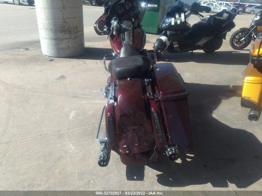 2010 HARLEY-DAVIDSON FLHXSE 1HD1PZ810AB953538