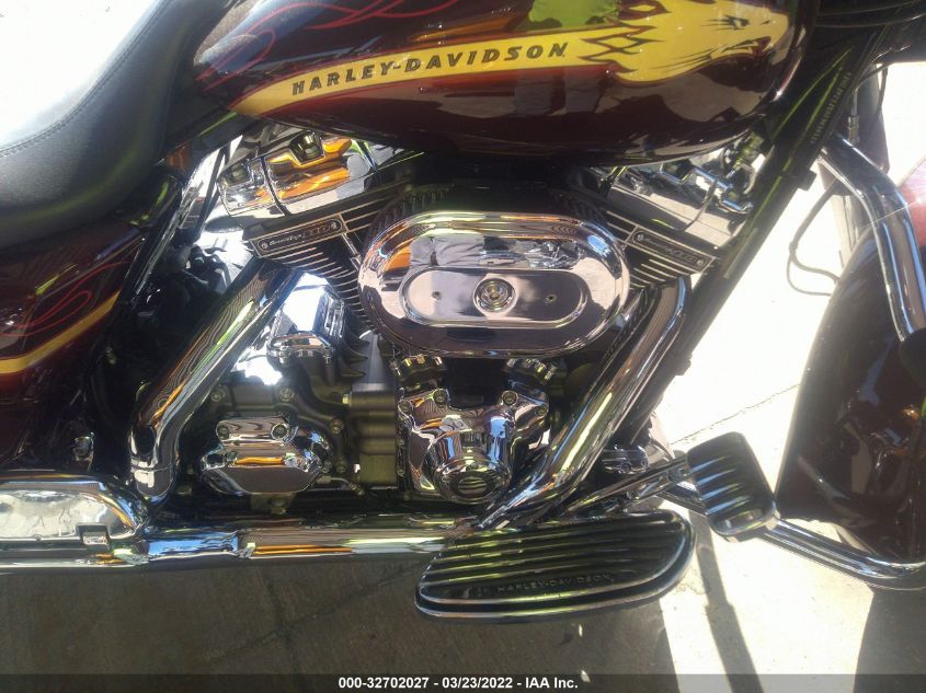 2010 HARLEY-DAVIDSON FLHXSE 1HD1PZ810AB953538