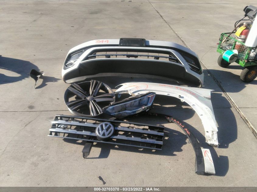 2018 VOLKSWAGEN ATLAS 3.6L V6 SEL 1V2SR2CAXJC546527