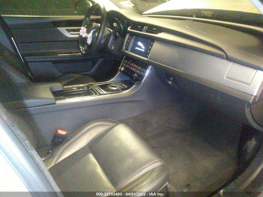 2016 JAGUAR XF 35T PRESTIGE SAJBE4BV2GCY09830