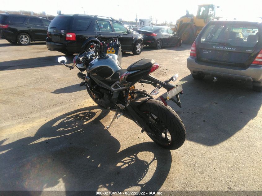 2020 TRIUMPH MOTORCYCLE STREET TRIPLE RS SMTA554S3LT974560