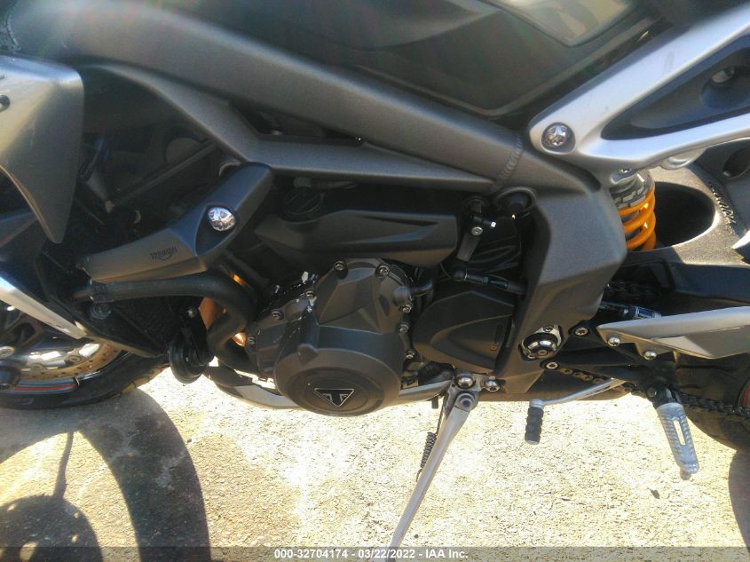 2020 TRIUMPH MOTORCYCLE STREET TRIPLE RS SMTA554S3LT974560