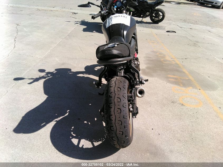 2021 YAMAHA XSR700 JYARM21E9MA001418