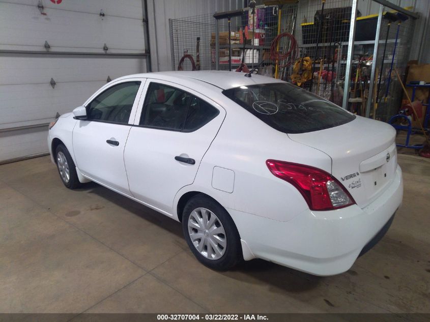 2017 NISSAN VERSA SEDAN S 3N1CN7AP7HL820855