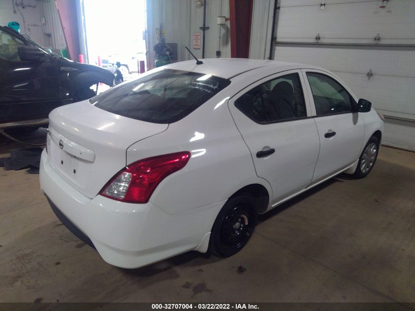 2017 NISSAN VERSA SEDAN S 3N1CN7AP7HL820855