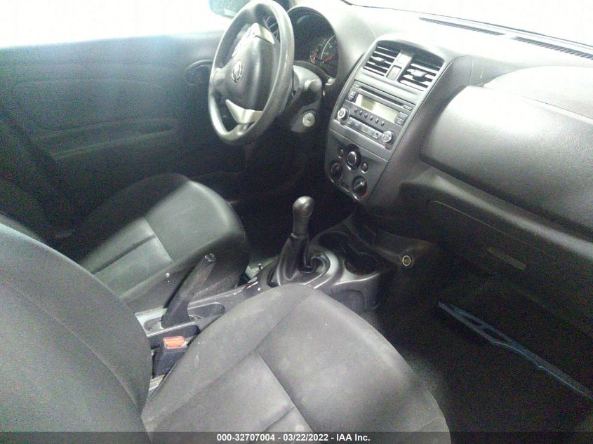 2017 NISSAN VERSA SEDAN S 3N1CN7AP7HL820855