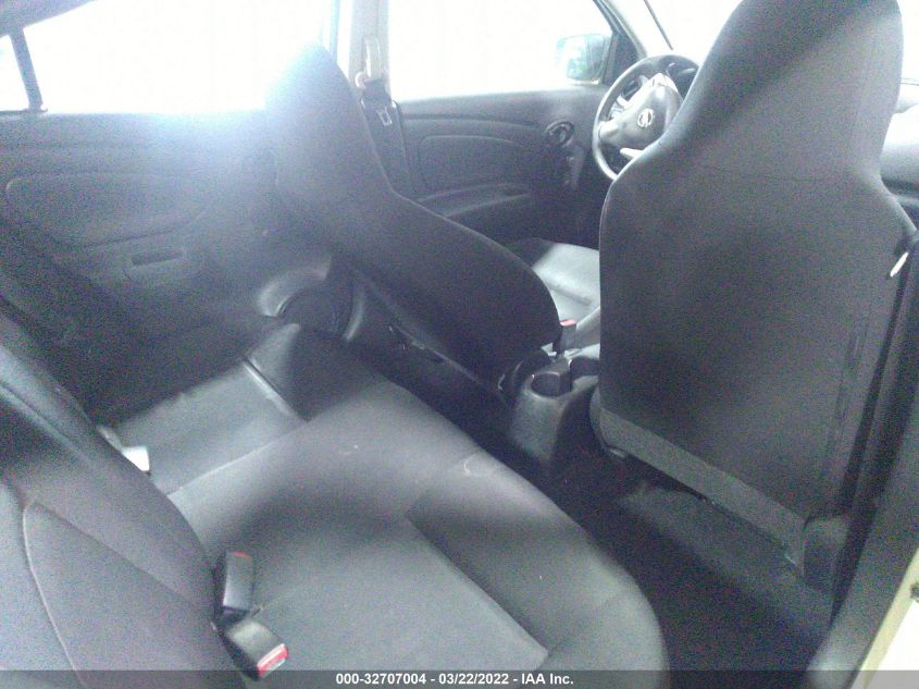 2017 NISSAN VERSA SEDAN S 3N1CN7AP7HL820855