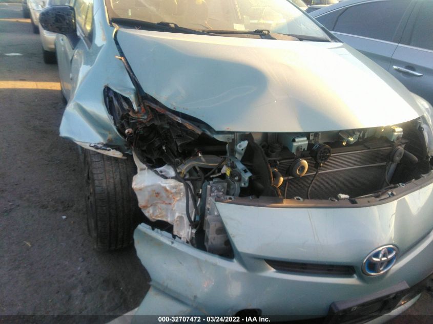 2015 TOYOTA PRIUS FOUR JTDKN3DU6F2004866