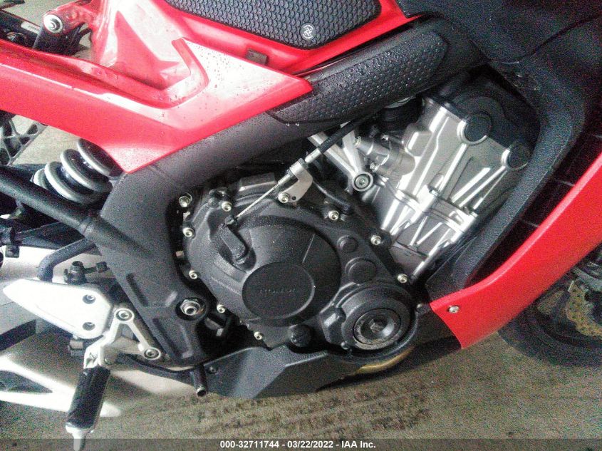 2015 HONDA CBR650 F MLHRC7404F5100693
