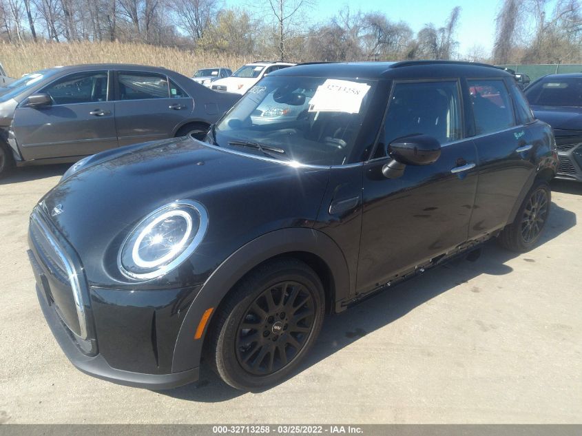 2022 MINI HARDTOP 4 DOOR COOPER WMW33DK09N2P84261