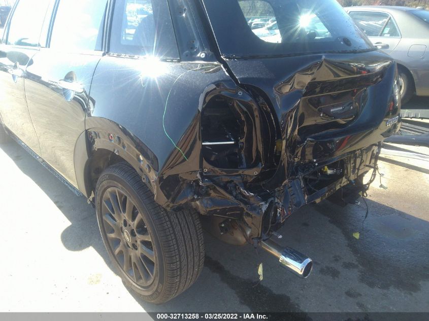 2022 MINI HARDTOP 4 DOOR COOPER WMW33DK09N2P84261