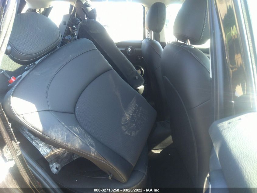 2022 MINI HARDTOP 4 DOOR COOPER WMW33DK09N2P84261