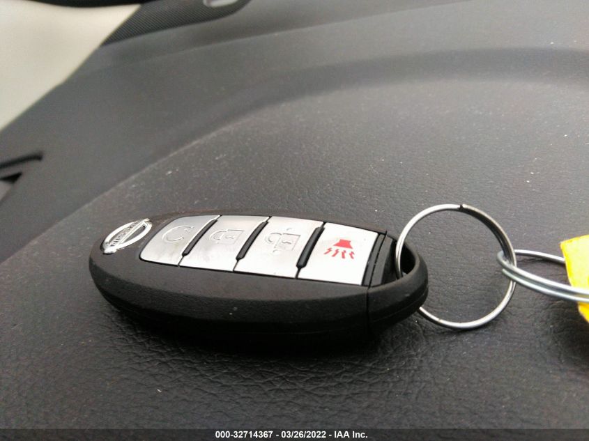 2017 NISSAN ROGUE SPORT SL JN1BJ1CR1HW137756
