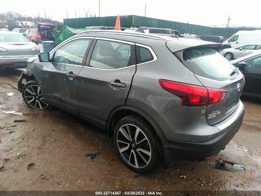 2017 NISSAN ROGUE SPORT SL JN1BJ1CR1HW137756