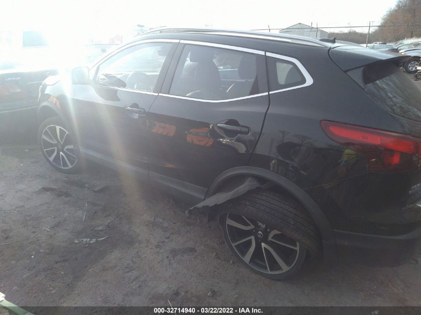 2017 NISSAN ROGUE SPORT SL JN1BJ1CR3HW130470