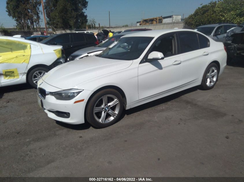 2013 BMW 3 SERIES 328I WBA3C1C55DF443827