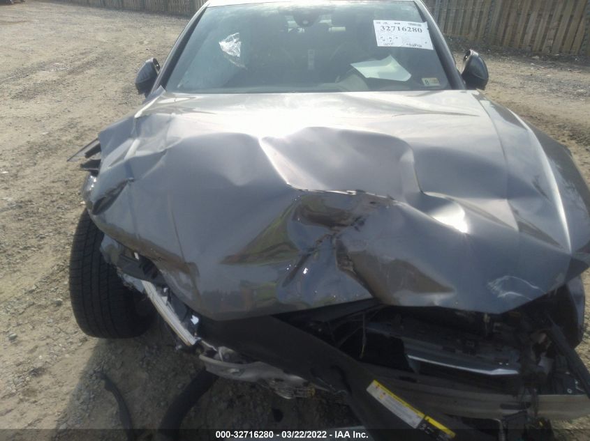 2017 AUDI A4 PREMIUM WAUGNAF42HN025817