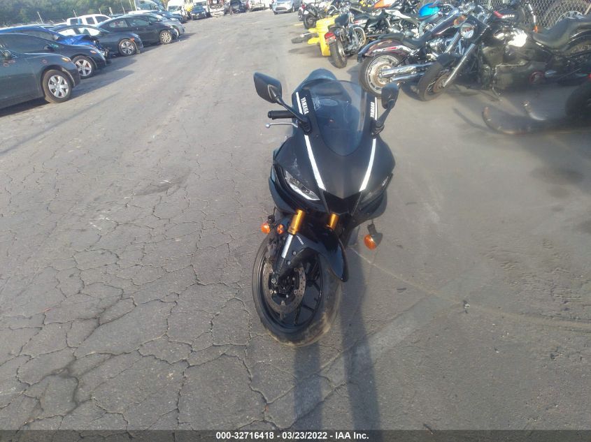 2019 YAMAHA YZFR3 A MH3RH18Y7KK001235