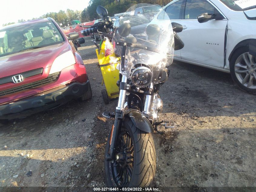 2018 HARLEY-DAVIDSON XL1200 XS 1HD1LR323JC424686