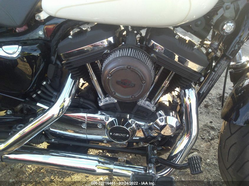 2018 HARLEY-DAVIDSON XL1200 XS 1HD1LR323JC424686