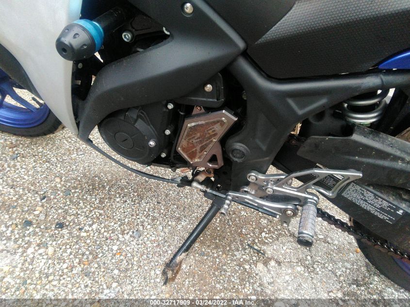 2015 YAMAHA YZFR3 MH3RH06Y1FK006787